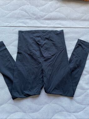 Old Navy Maternity Black Leggings